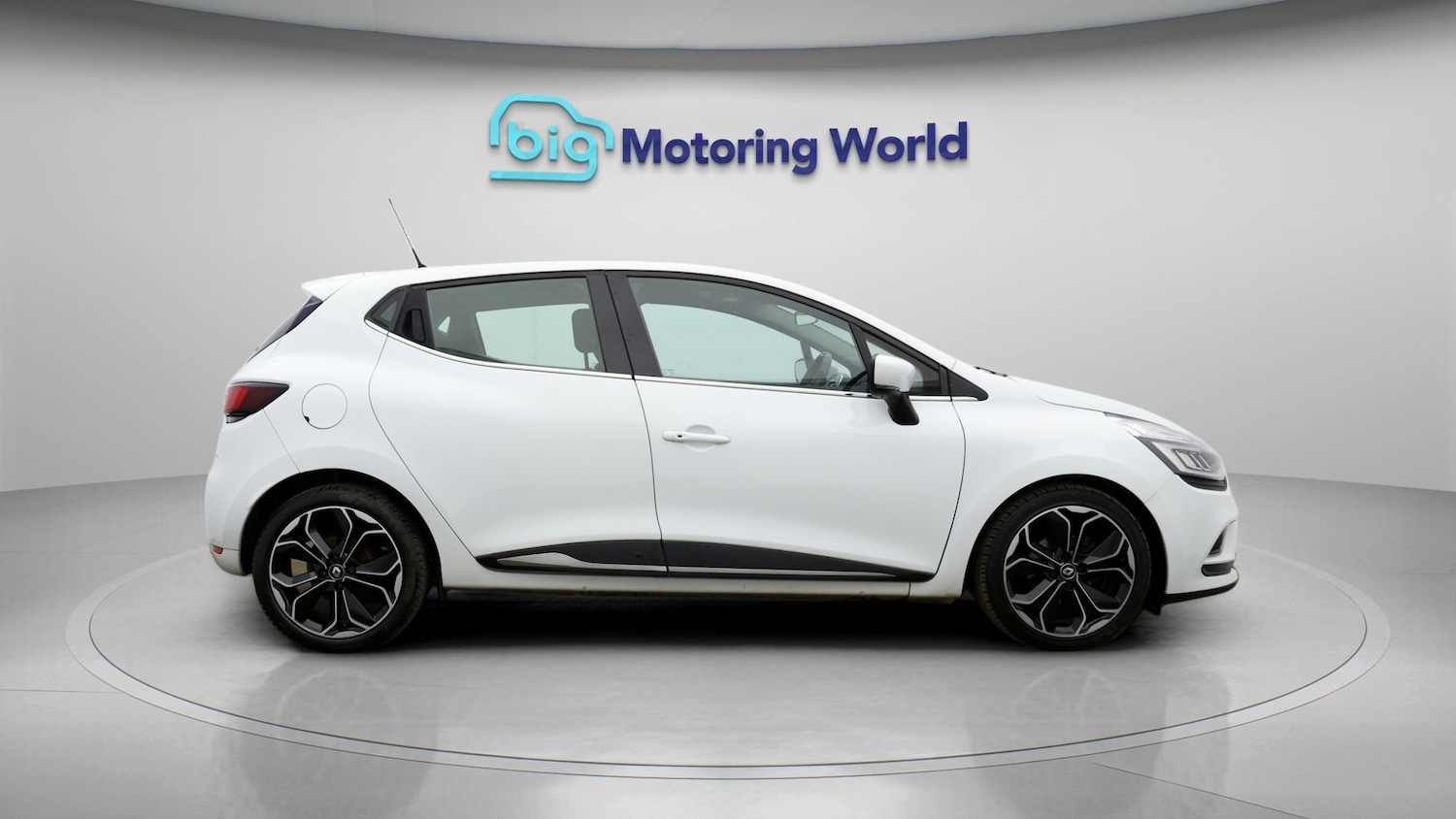 Used Renault Clio 2017 for sale - 78071067: Photo 8