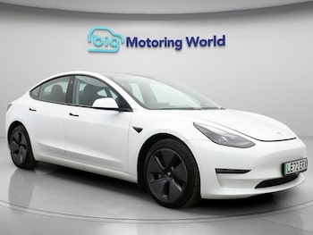 Tesla - Model 3