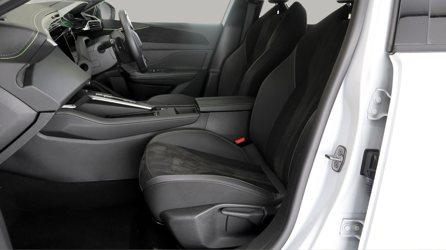 Used Peugeot 408 2024 for sale - 77966624: Photo 13