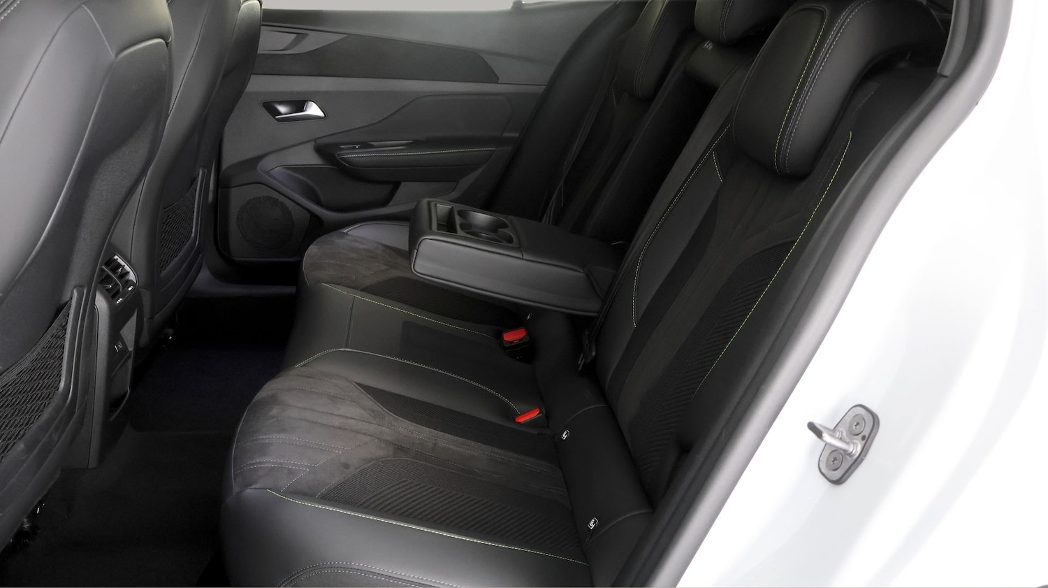 Used Peugeot 408 2024 for sale - 77966624: Photo 15