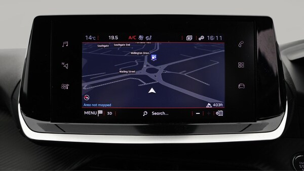 Used Peugeot 2008 2023 for sale - 76246709: Photo 12