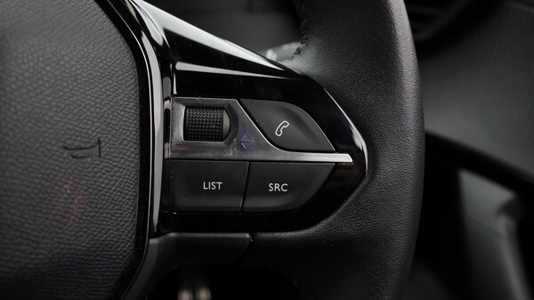Used Peugeot 2008 2023 for sale - 76246709: Photo 24
