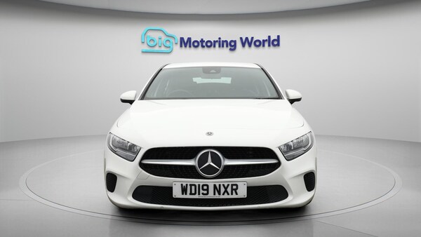 Used Mercedes-Benz A-Class 2019 for sale - 76314379: Photo 3