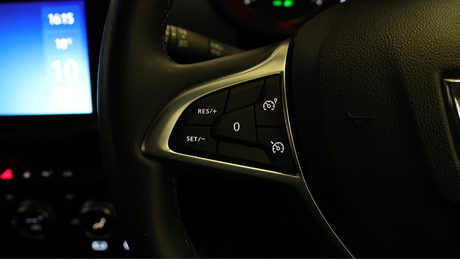 Used Dacia Duster 2022 for sale - 76472456: Photo 22