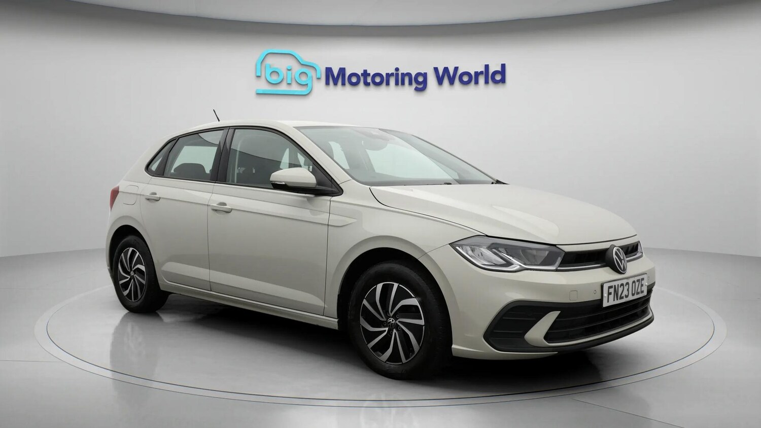 Used Volkswagen Polo 2023 for sale - 76573042: Photo 2