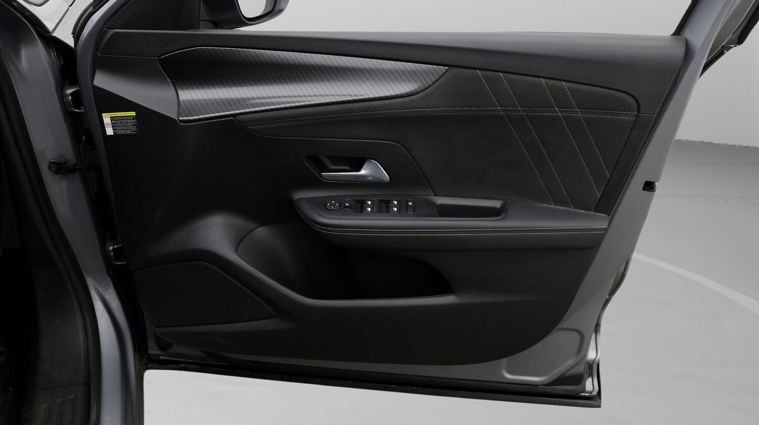 Used Vauxhall Mokka Electric 2022 for sale - 76825769: Photo 17