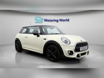 Used MINI Hatch 2019 for sale - 78255082: Photo