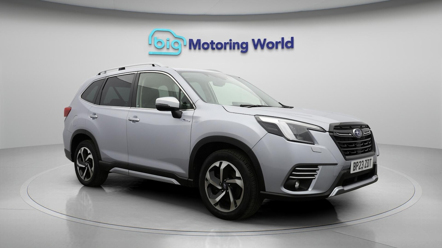 Used Subaru Forester 2023 for sale - 76071593: Photo 2
