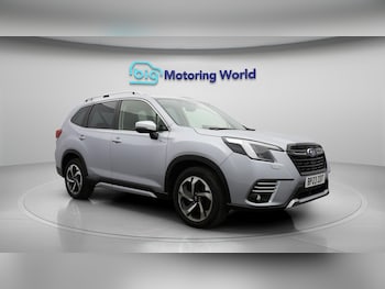 Used Subaru Forester 2023 for sale - 76071593: Photo 2
