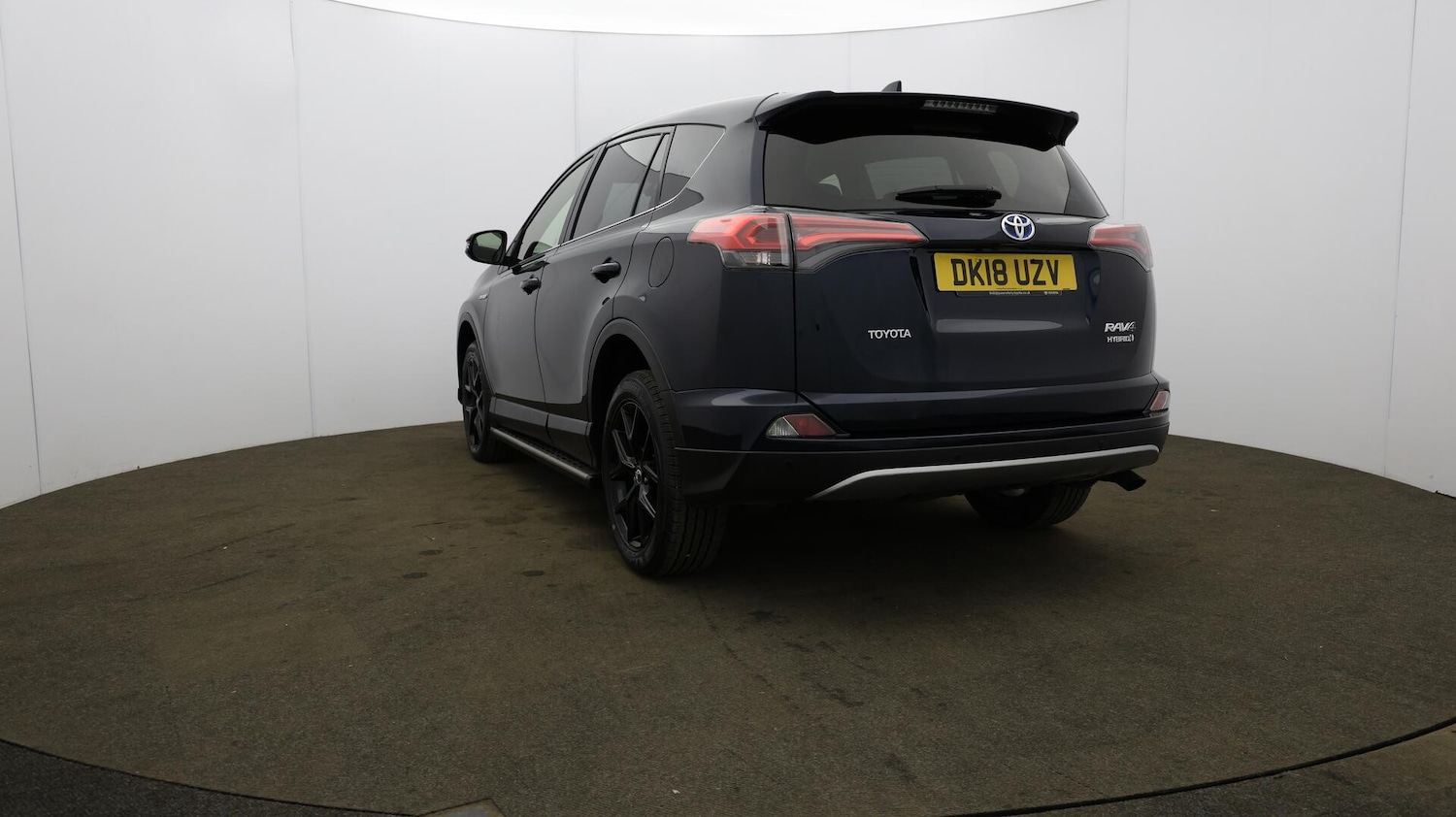 Used Toyota RAV4 2018 for sale - 76059329: Photo 37
