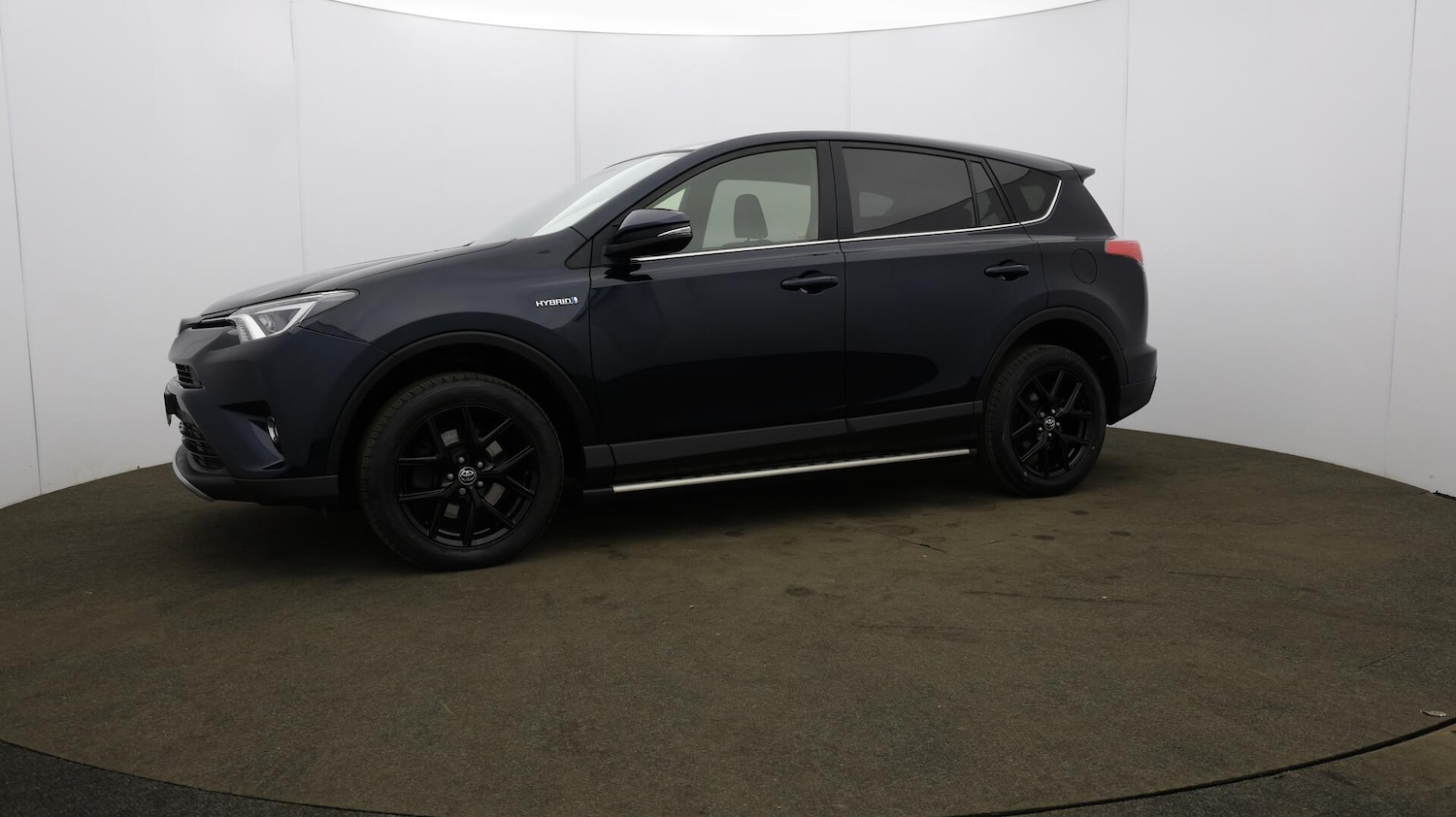 Used Toyota RAV4 2018 for sale - 76059329: Photo 39