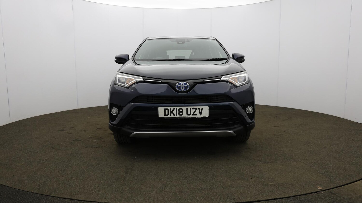 Used Toyota RAV4 2018 for sale - 76059329: Photo 46