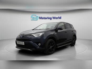 Used Toyota RAV4 2018 for sale - 76059329: Photo 4