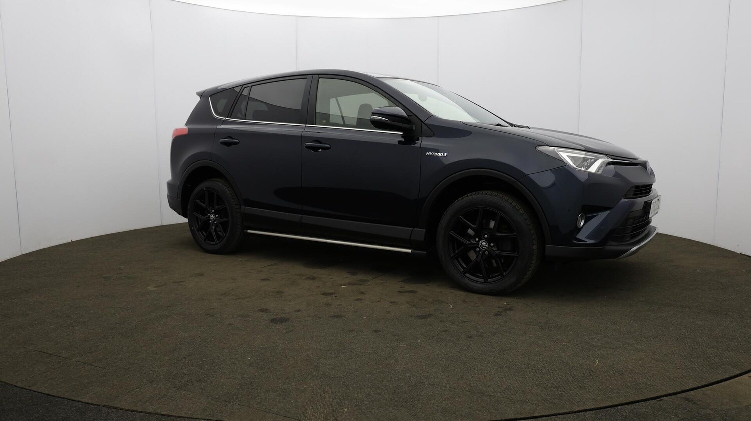 Used Toyota RAV4 2018 for sale - 76059329: Photo 53