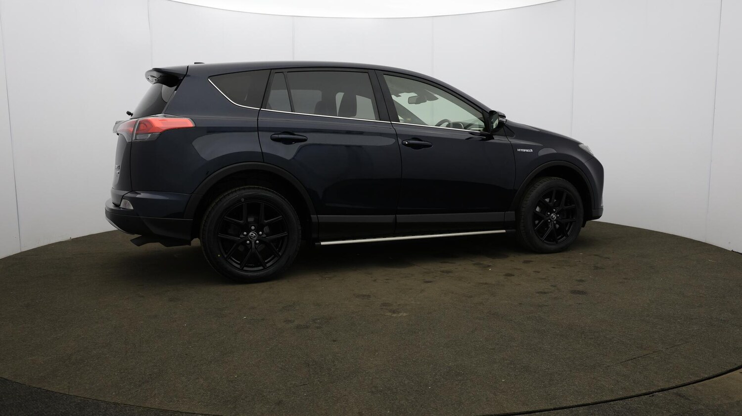 Used Toyota RAV4 2018 for sale - 76059329: Photo 60