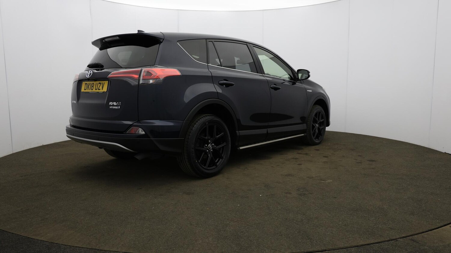 Used Toyota RAV4 2018 for sale - 76059329: Photo 63