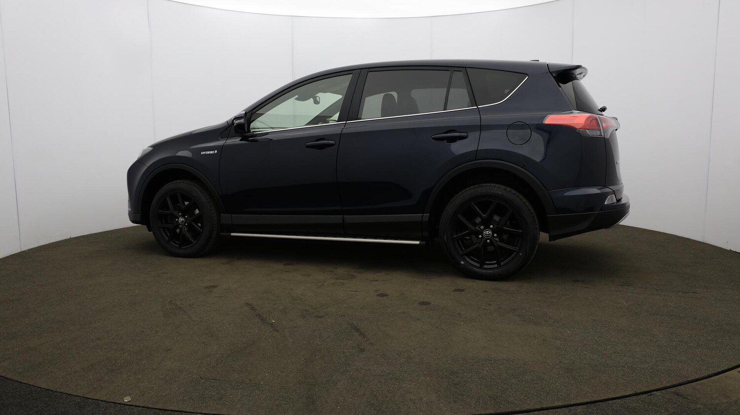Used Toyota RAV4 2018 for sale - 76059329: Photo 72