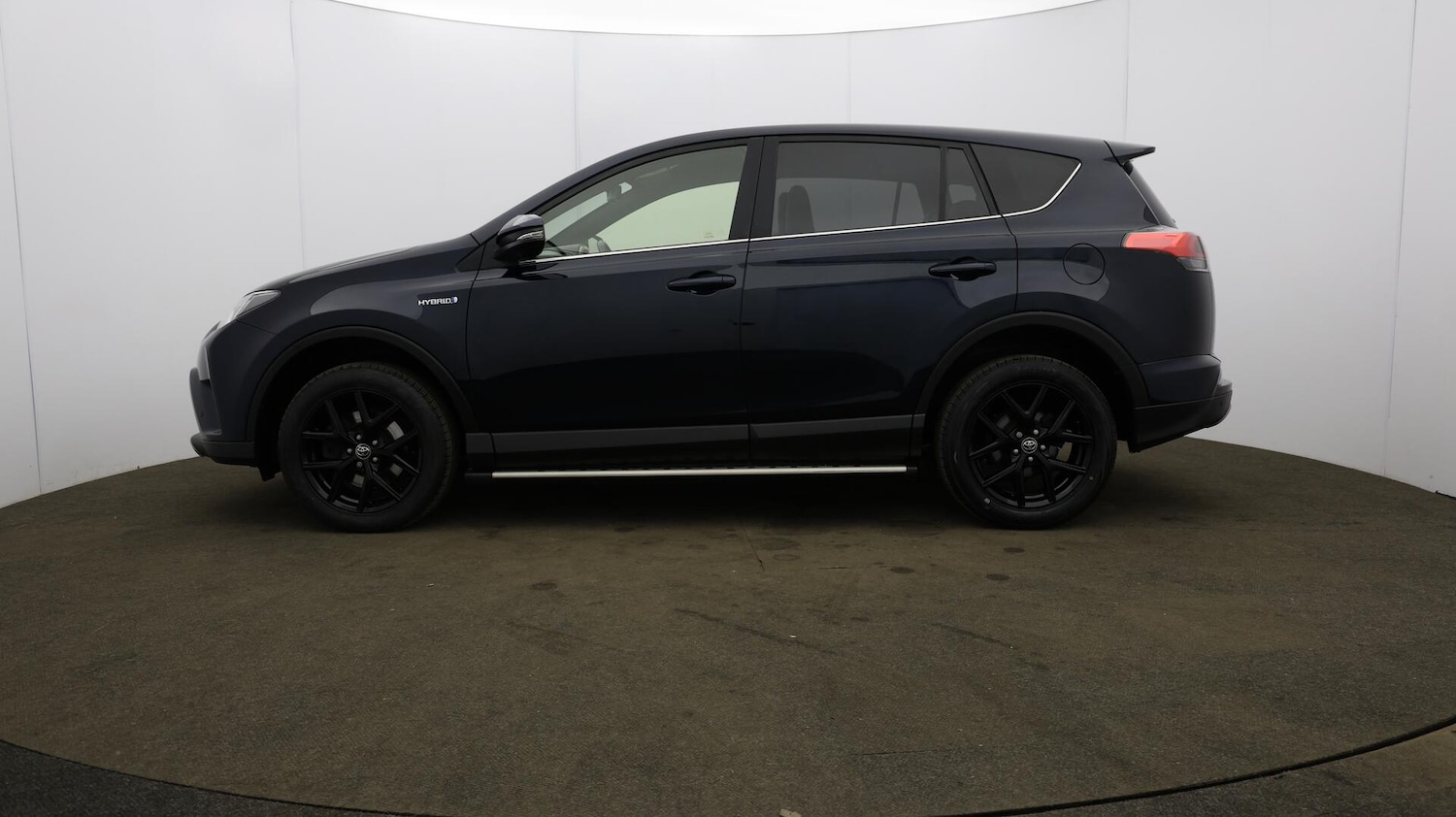 Used Toyota RAV4 2018 for sale - 76059329: Photo 74