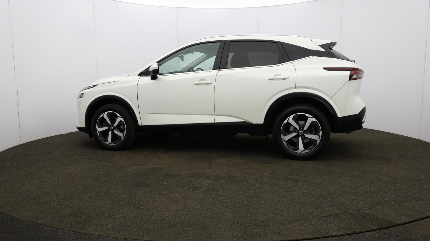 Used Nissan Qashqai for sale - 76201171: Photo 70