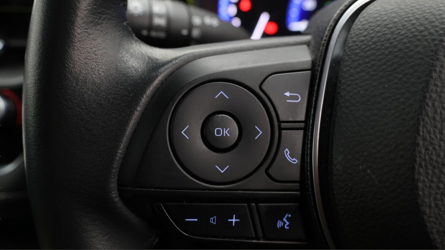 Used Toyota Corolla for sale - 76727848: Photo 24