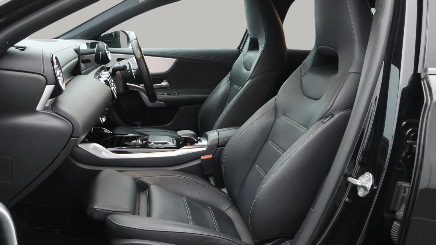 Used Mercedes-Benz A-Class 2020 for sale - 76377318: Photo 15