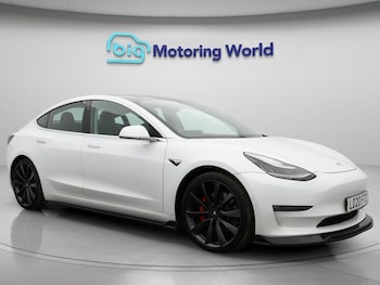 Tesla - Model 3
