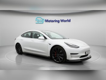 Used Tesla Model 3 2020 for sale - 76307422: Photo 2