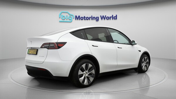 Used Tesla Model Y 2022 for sale - 76282925: Photo 8