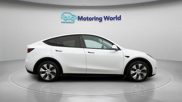 Used Tesla Model Y 2022 for sale - 76282925: Photo 9