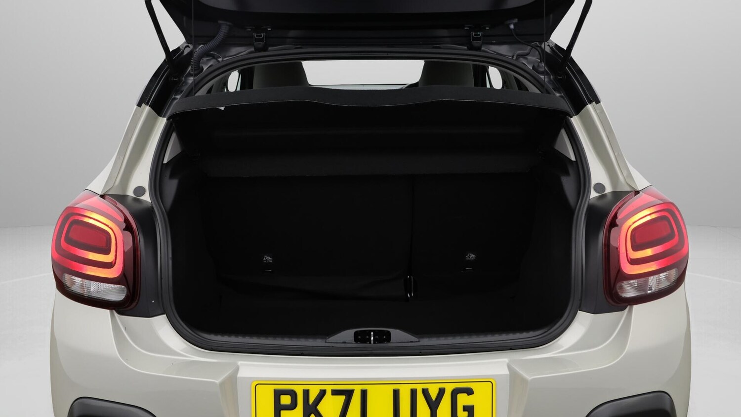 Used Citroen C3 2021 for sale - 76325892: Photo 18