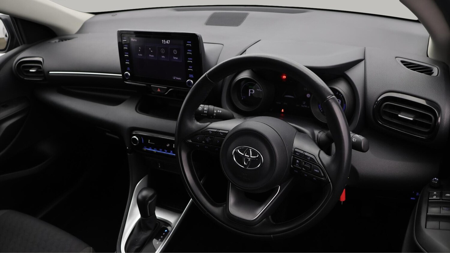 Used Toyota Yaris 2022 for sale - 76440882: Photo 10