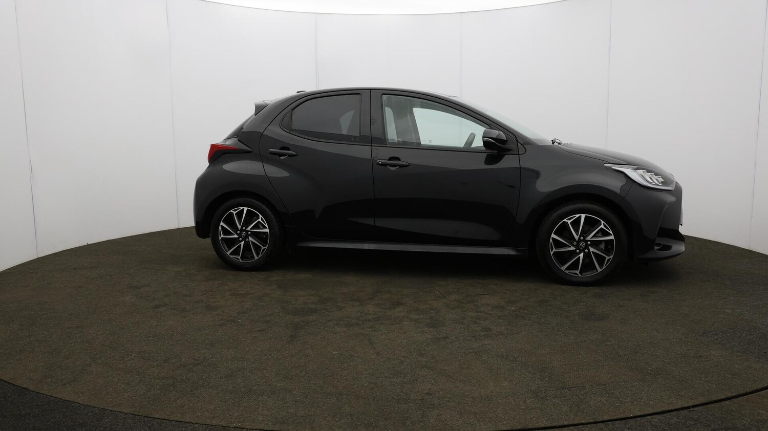 Used Toyota Yaris 2022 for sale - 76440882: Photo 53