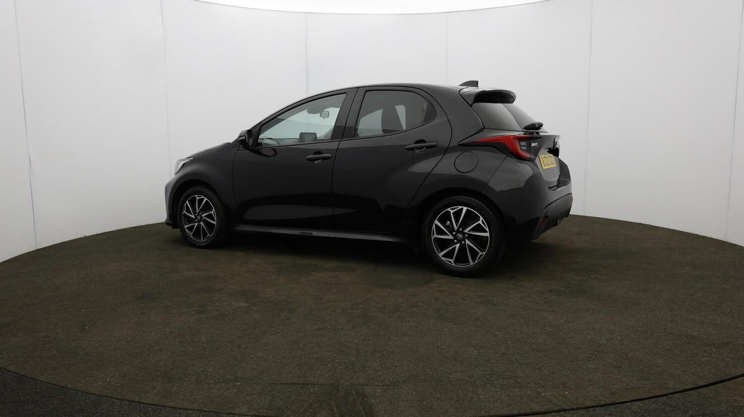 Used Toyota Yaris 2022 for sale - 76440882: Photo 69