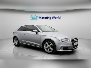 Used Audi A3 2017 for sale - 76121558: Photo 2