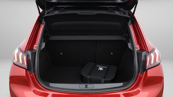 Used Peugeot E-208 2021 for sale - 76084088: Photo 18