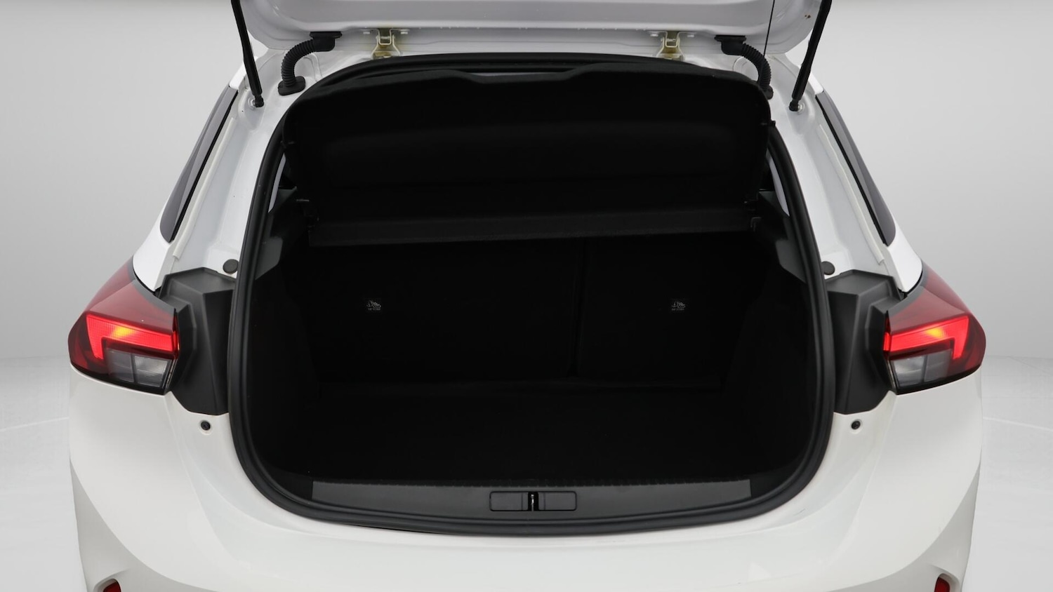 Used Vauxhall Corsa 2023 for sale - 76472266: Photo 18