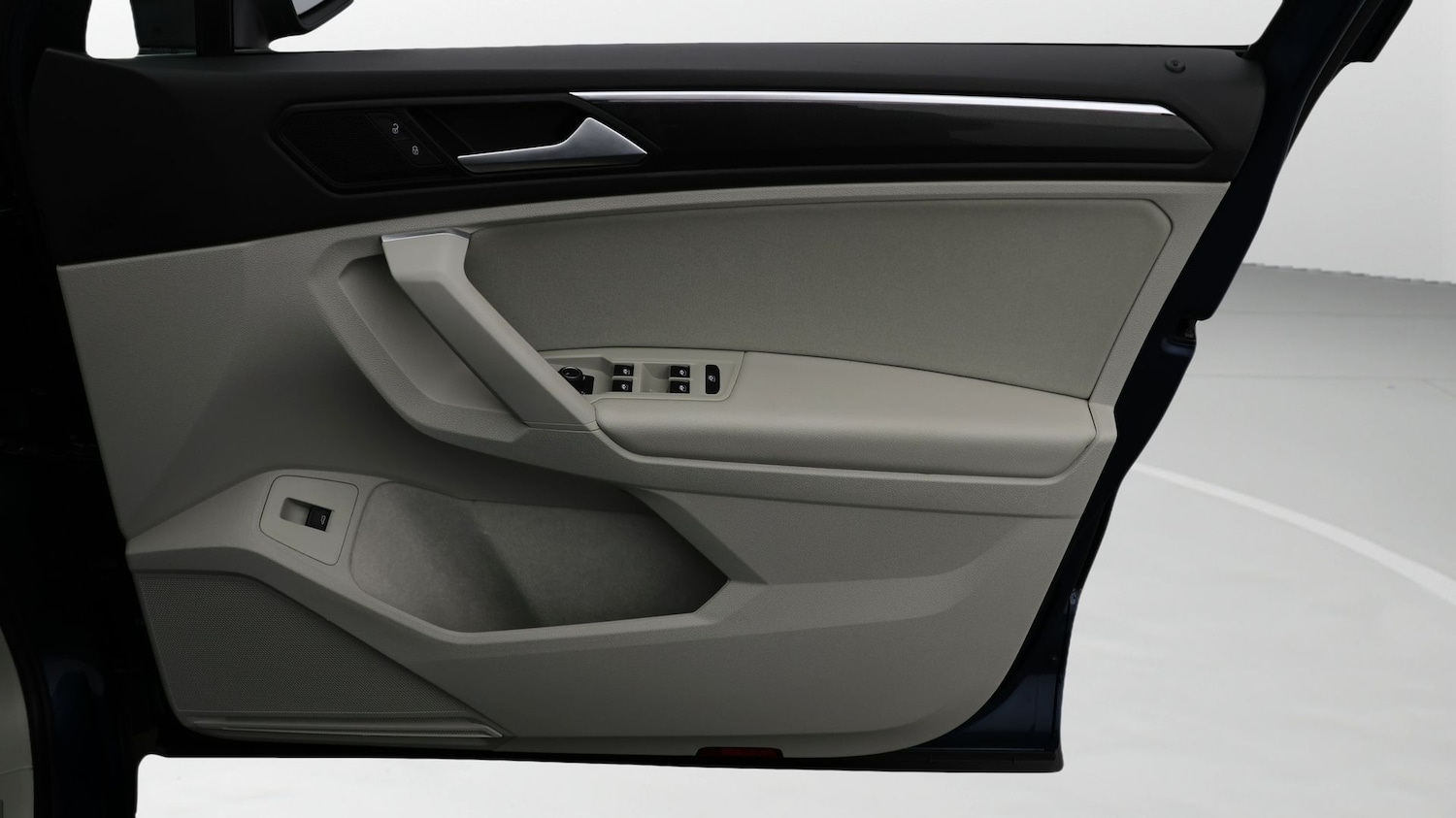 Used Volkswagen Tiguan 2021 for sale - 77194170: Photo 15