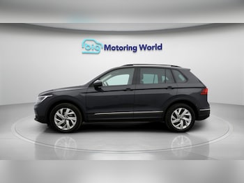 Used Volkswagen Tiguan 2024 for sale - 78251579: Photo