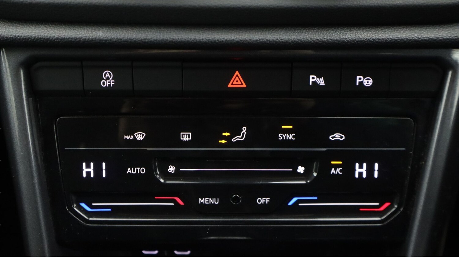 Used Volkswagen T-Roc 2023 for sale - 77461925: Photo 12