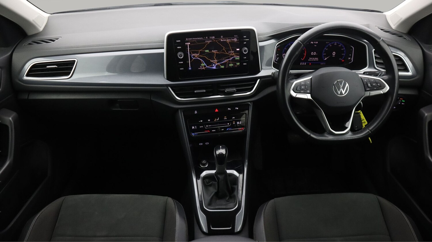 Used Volkswagen T-Roc 2023 for sale - 77461925: Photo 13