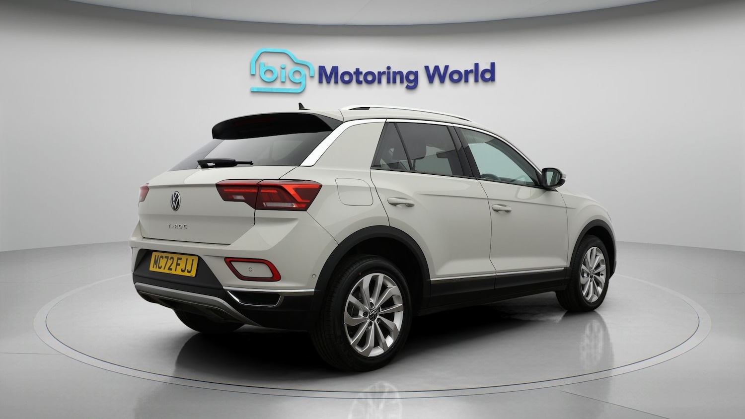 Used Volkswagen T-Roc 2023 for sale - 77461925: Photo 7