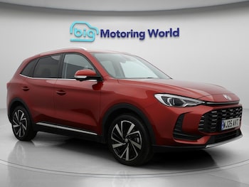 2025 (25) - 1.5 Hybrid+ Trophy SUV 5dr Petrol Hybrid Auto Euro 6 (s/s) (196 ps)