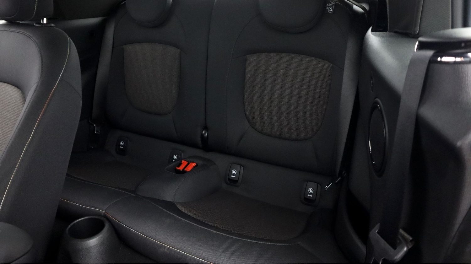 Used MINI Convertible 2023 for sale - 77901401: Photo 16