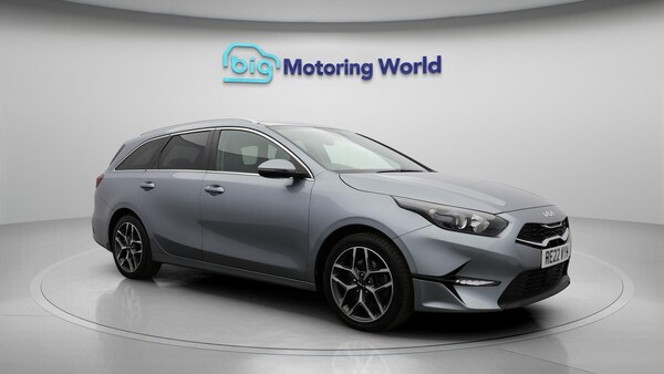 Used Kia Ceed 2022 for sale - 76247077: Photo 2