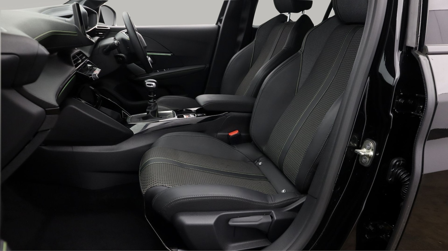 Used Peugeot 208 2022 for sale - 77652432: Photo 14