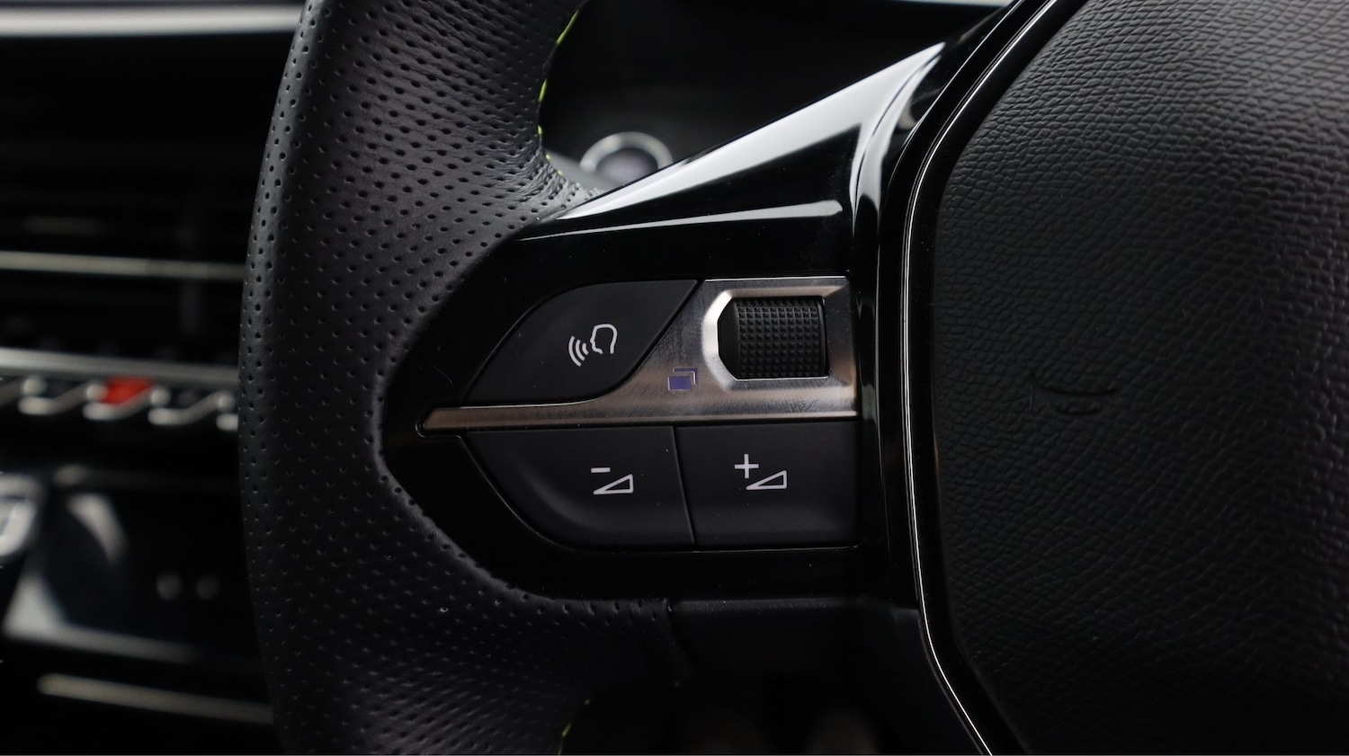 Used Peugeot 208 2022 for sale - 77652432: Photo 22