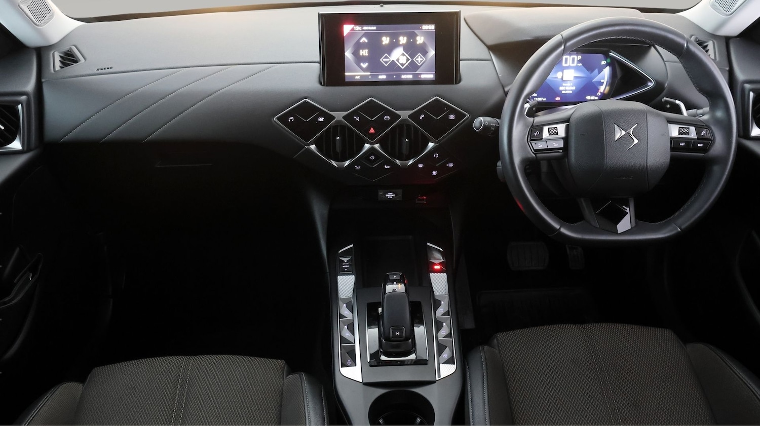 Used DS Automobiles DS 3 Crossback 2022 for sale - 78075181: Photo 12