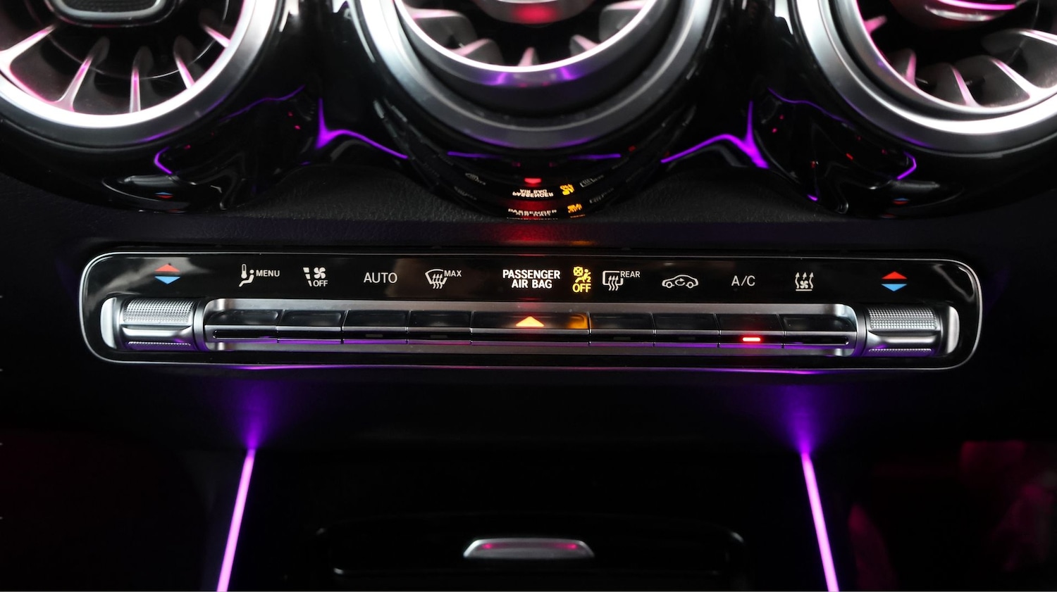 Used Mercedes-Benz EQB 2023 for sale - 77678982: Photo 12