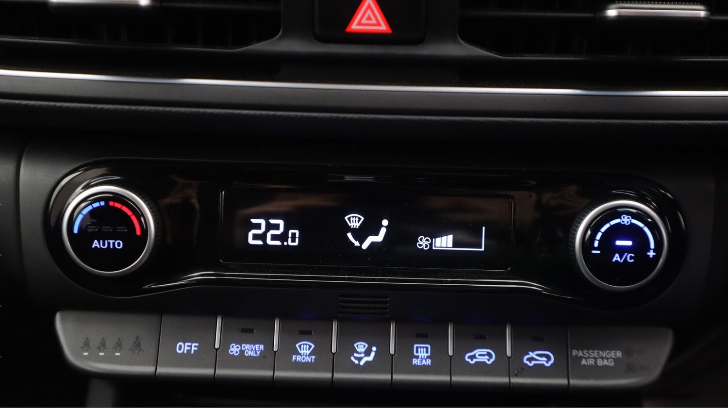 Used Hyundai KONA 2022 for sale - 77964716: Photo 12