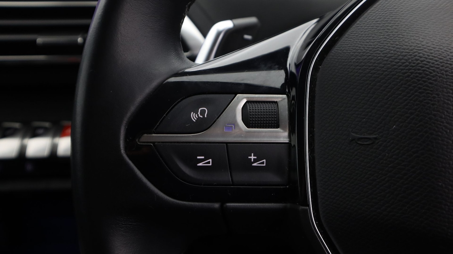 Used Peugeot 3008 2020 for sale - 77503972: Photo 23